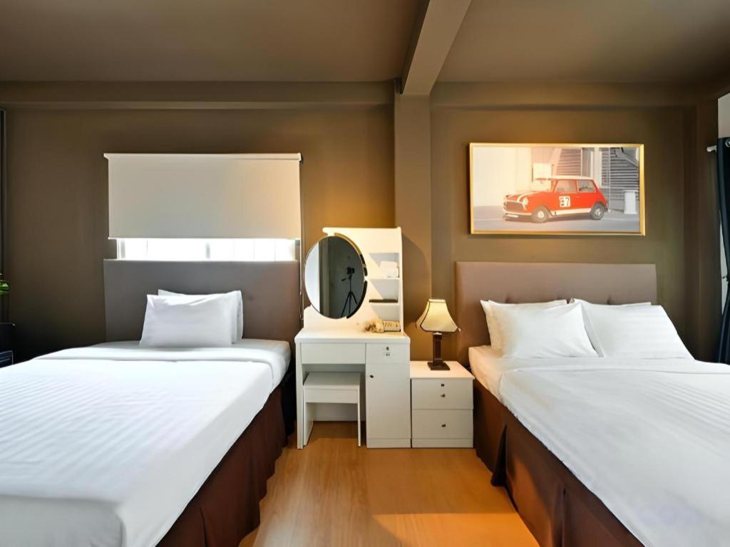 The Noble Swan Wood Park Hotel Хошимин Экстерьер фото