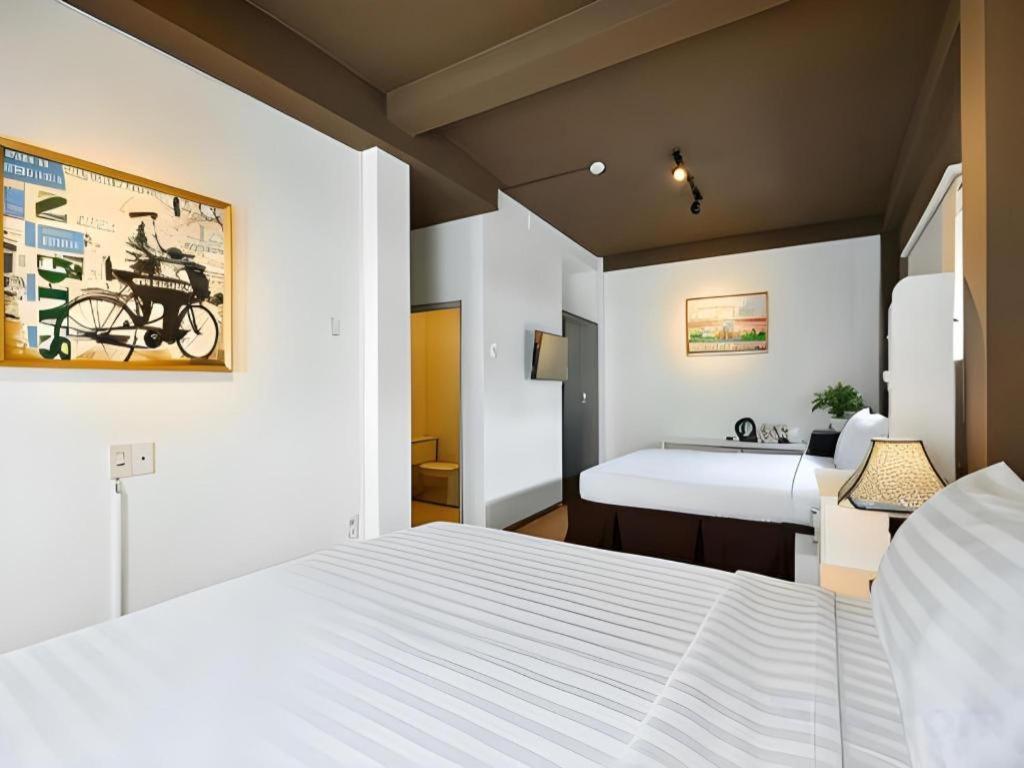 The Noble Swan Wood Park Hotel Хошимин Экстерьер фото