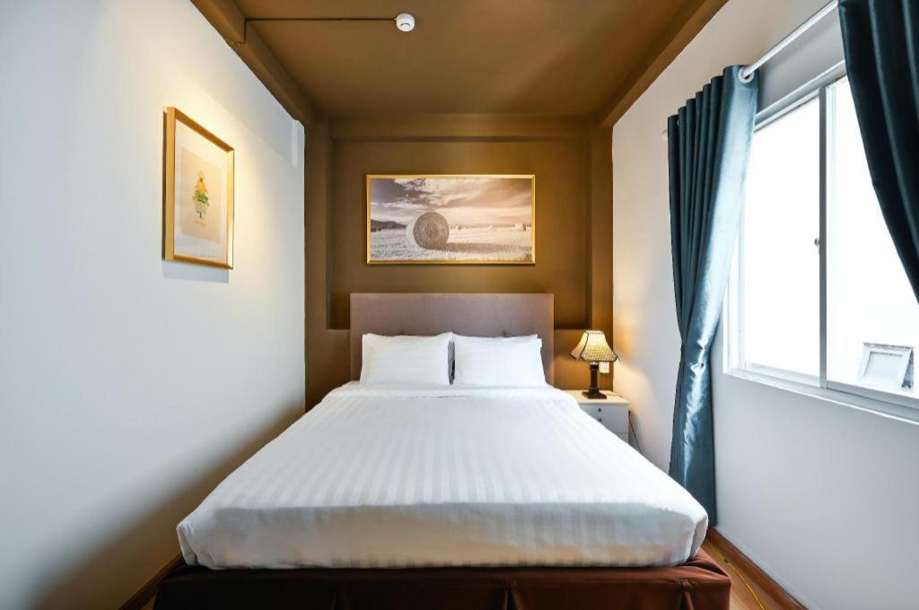 The Noble Swan Wood Park Hotel Хошимин Экстерьер фото