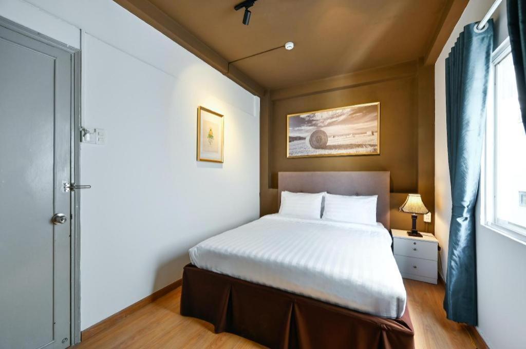 The Noble Swan Wood Park Hotel Хошимин Экстерьер фото